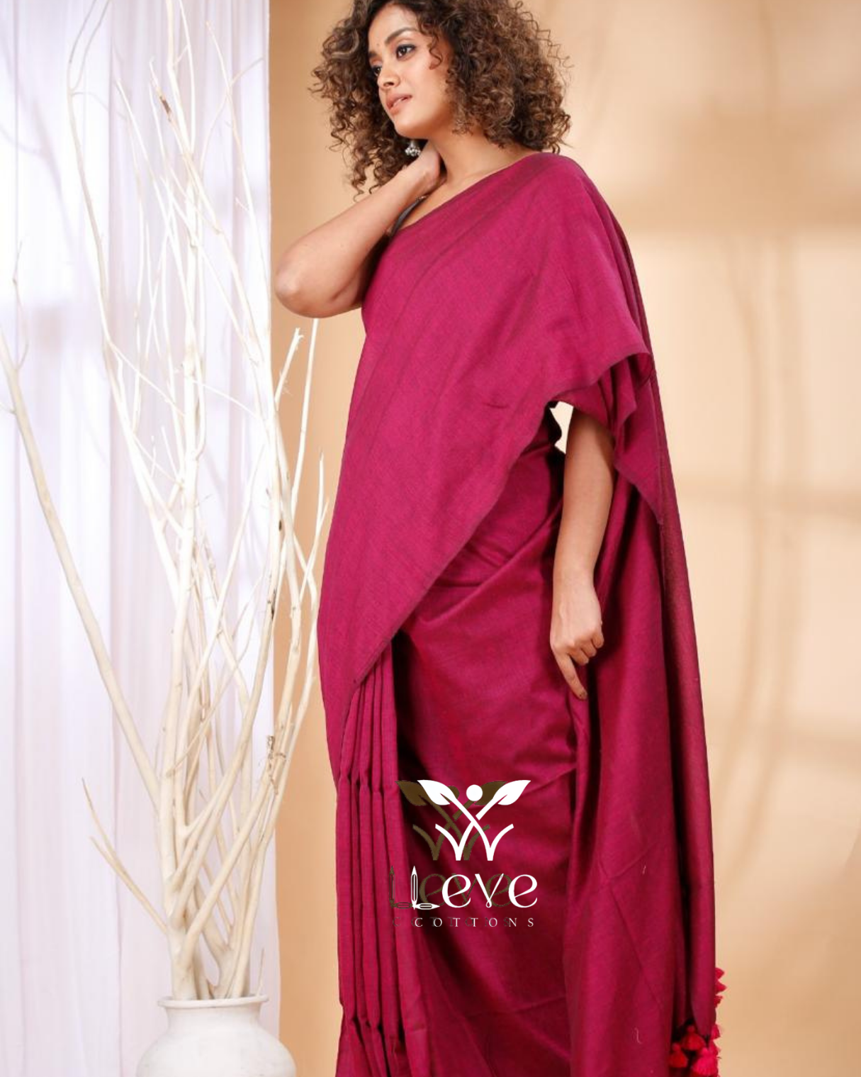 Red Saree